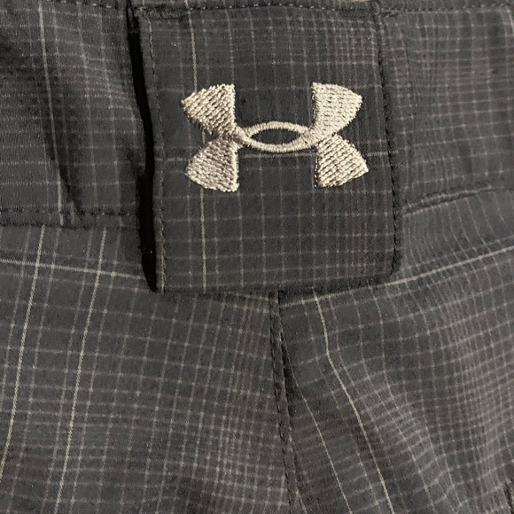Men’s Under Armour Cool Tech Golf Pants! Size 32/32 Straight Leg. - Picture 4 of 5